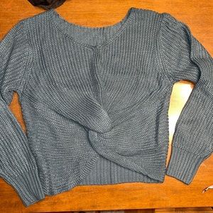 Front knot sweater